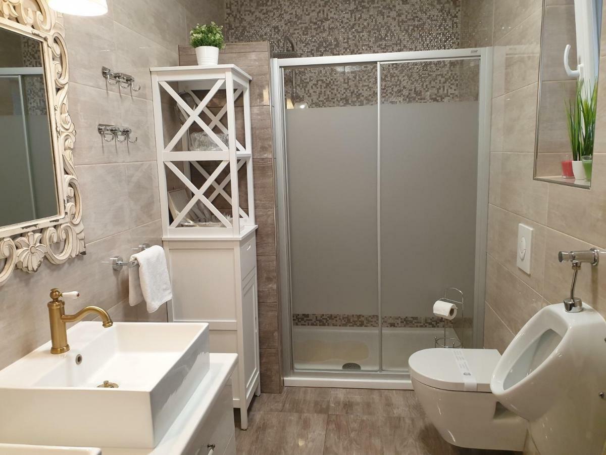 Diamond Palace Varaždin Extérieur photo